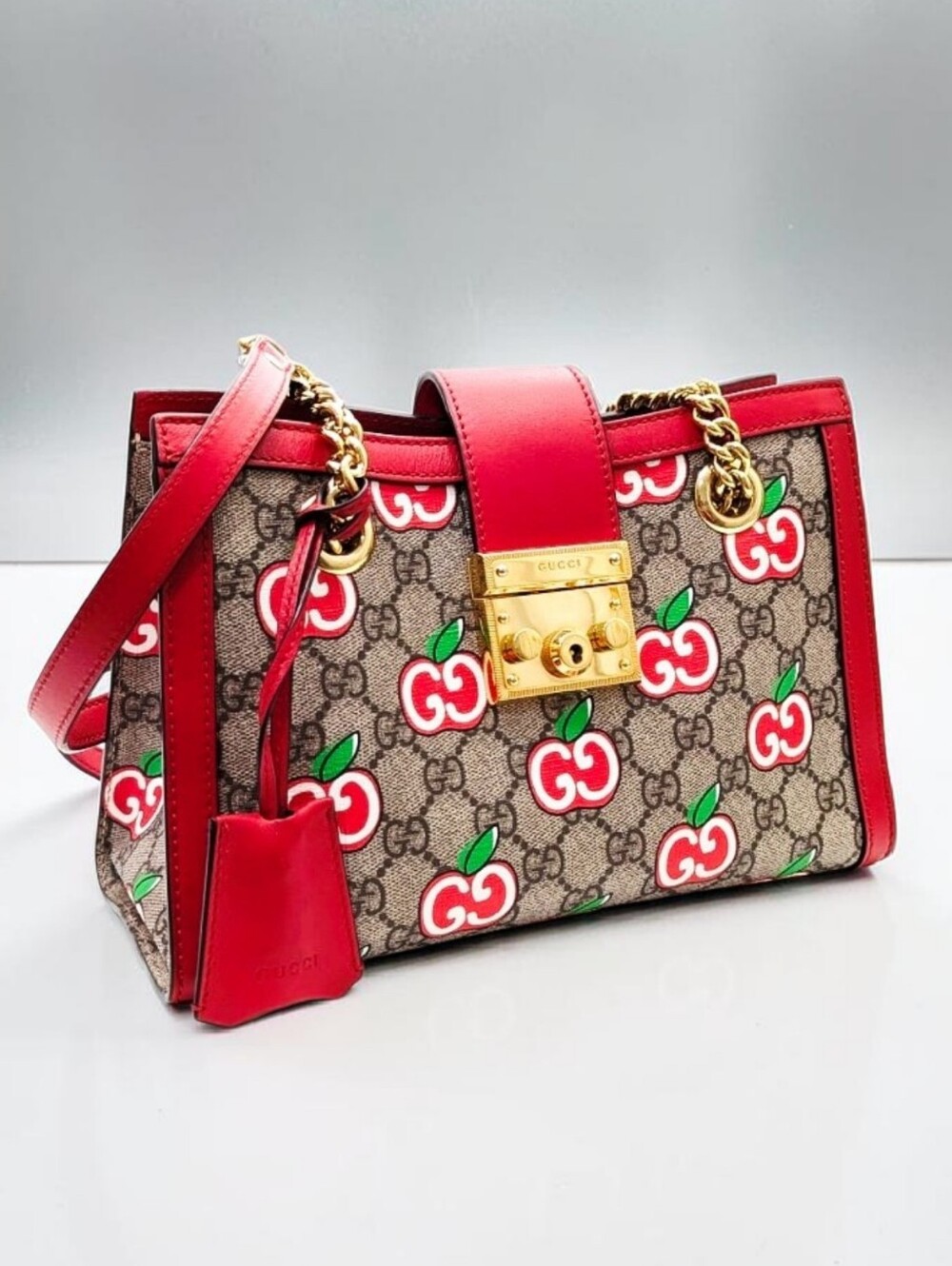 Gucci Limited Edition Padlock Small GG Supreme Apple Bag Shoulder Bag - Picture 8 of 14
